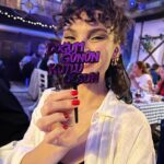 Nazlı Senem Ünal Instagram - - Üflemeden dilek dile ! - Diliyorum … SAĞLIK SAĞLIK SAĞLIK ! Doğum günüm kutlu olsun 🎂🥳🎊