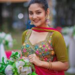 Naznin Nahar Niha Instagram – “Matchmaker” কেমন লেগেছে?

👗 @anzara.official 
Makeup – Noyon Ahamed