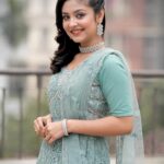 Naznin Nahar Niha Instagram – আপনাদের ভালোবাসায় Love Line ১ কোটি ভিউ এর সন্নিকটে।
https://youtu.be/_A8epvOfdLY  Dress – @anzara.official