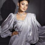 Naznin Nahar Niha Instagram – Makeup – @zahidkhanbridalmakeover 
Outfit – @safiya_sathi 
Photography – M H Bipu