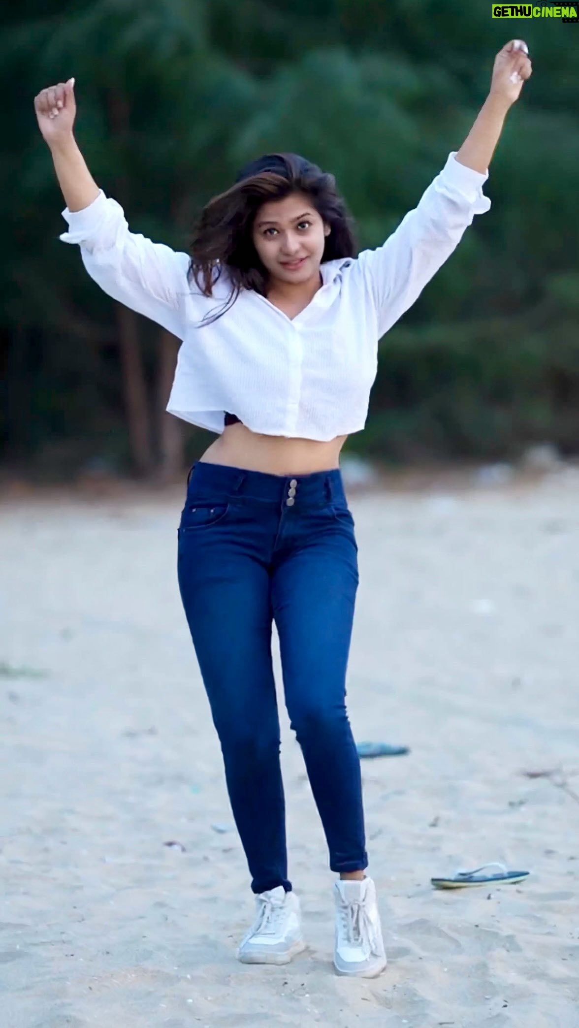 Neema Mathew - 36.1K Likes - Explore 💃
🎥: @imagiophotography_official
#nannuzzz #dancer #beach #dance #explore #happiness