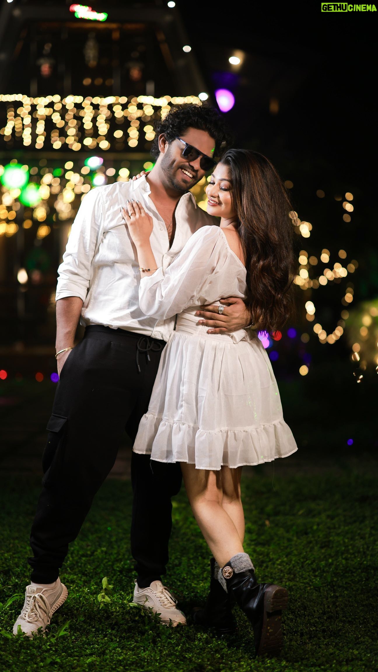 Neema Mathew - 40.9K Likes - Teddy bear naa unakku 🩵😘
#sanjutechy #nannuzzz #couplegoals #tamil #love #tamilnadu #happiness