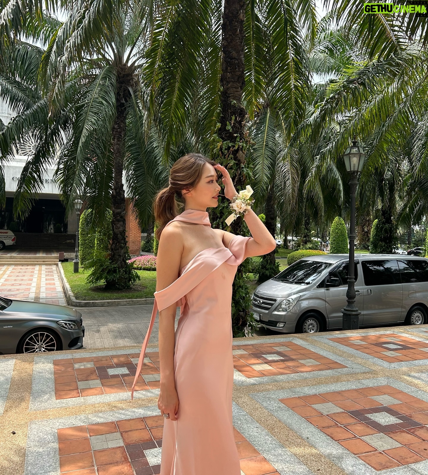 Neen Suwanamas - 3 Likes - playing dress up 💓 #tb #yhpkhappilyeverafter