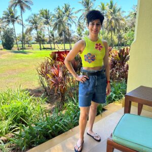 Neeti Palta Instagram - Attention! Job opening: Looking for a professional to teach me how to pose without looking “posey”.