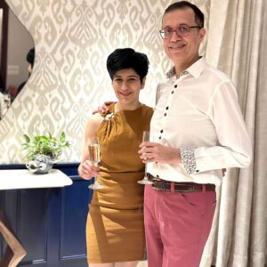 Neeti Palta Instagram - Some evenings are such a happy blur, thank god for pictures!
.
.
.
.
#goodtimes😊