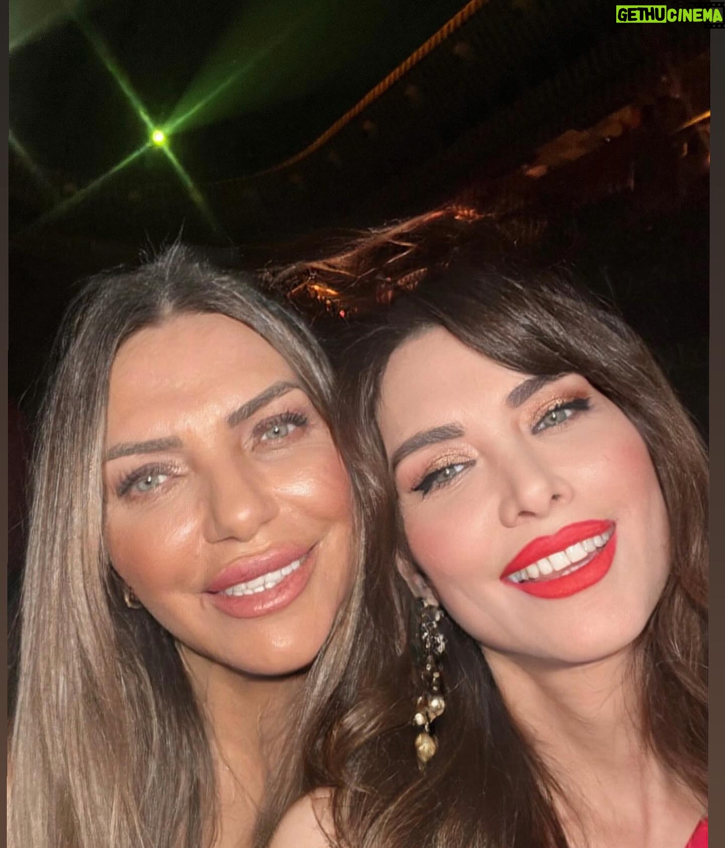 Nefise Karatay Instagram - İyi ki doğdun canımın içi! Hersey o güzel gönlünce olsun! Şu net sensiz hayatım eksik olurdu iyi ki varsın @sengulozgur ♥️