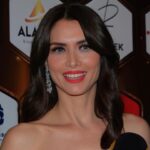 Nefise Karatay Instagram – Geceden kalanlar 
@serhatdizitrt @tabii 
#zirveödülleri