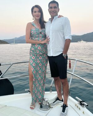 Nefise Karatay Instagram - Günün en güzel saati 💫✨