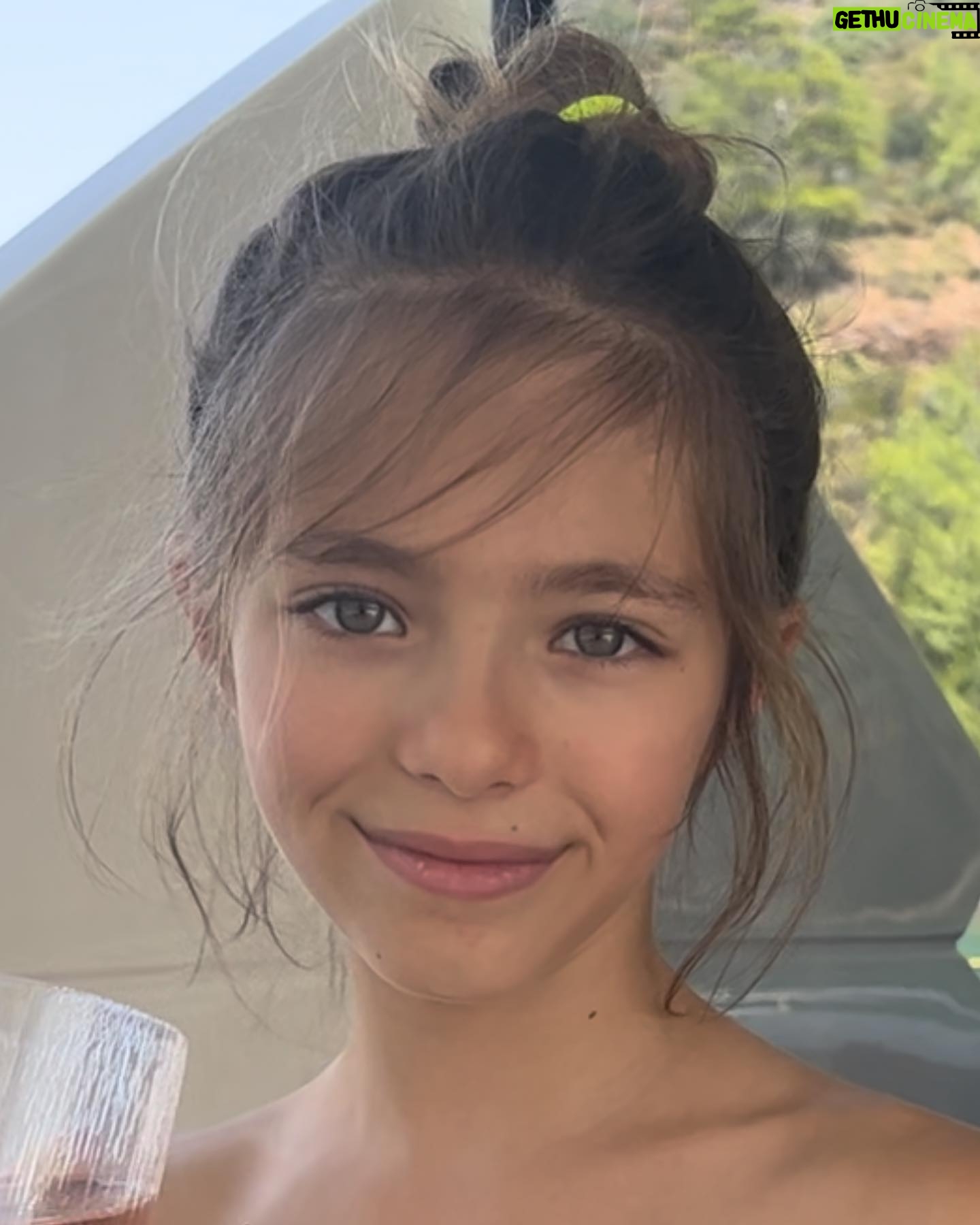 Nefise Karatay - 7.3K Likes - Benim aşklarım iyi ki doğmuşsunuz iyi ki varsınız sizi sonsuz seviyorum!❤️🧿♾️ #mayam8yaşında