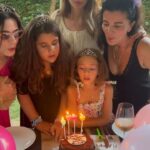 Nefise Karatay Instagram – Kanımdan değil canımdan öte #seçtiğimailem iyikilerim❤️