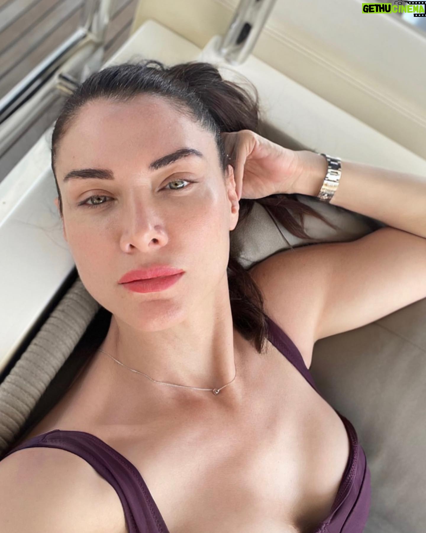 Nefise Karatay - 8.4K Likes - #Ağustos🐞✨