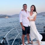 Nefise Karatay Instagram – Evliliğimizin 11.yılını geride bırakmanın mutluluğu..Kızımız ile elele kalp kalbe sevgiyle sağlıkla daha nice yıllara❤️🧿