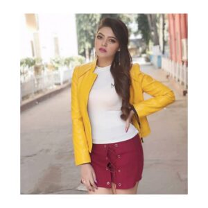 Neha Amandeep Instagram - ♥️ Happy Valentines day ♥️
.
.MAKEUP : Ameeth Das
.
. STYLING : Ayan Hore
.
.
.
.

#valentinesday2019 #singlegirlslife #instafashion #instavalentine #redlips #redskirt #yellowjacket #bangladesh