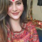 Neha Saxena Instagram - Wishing a very Happy and Prosperous Ugadi to all Kannadiga Families across the Globe 🌎 ❤️🙏🤗✨️💐🕉🔱🚩🧿 Thankyou Karnataka for giving wings to my Dreams ❤️ This land gave me a Successful career in Corporate , Fashion & Cinema Industry ❤️🙏 My Gratitude and Huge Respect to all Kannadigas who loved me supported me since my very first Tulu & Kannada movie 🙏❤️ Have a great ugadi celebration with friends and family ❤️🤗 Jai Hind Jai Karnataka ❤️ @nehasaxenaofficial #nehasaxena #godsblessedchild😇 #gratitude #forever #iloveuall #godblessusall #ugadi #greetings #kannadiga #families ❤️✨️ #karnataka #kannada ❤️🚩 #instagramreels #instapost #instagood #lovepeacehappinesskindness #jaimatadi #om #omsairam🙏 🕉🔱🧿✨️❤️❤️🧿