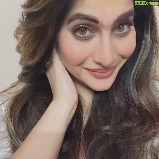 Neha Saxena Instagram - Only those can understand or relate to this struggle who struggle to make people understand that they aren't fighting they are just blessed with loud and bold voice 🔥🤣🙈🤭 Just imagine what will happen if such people actually got angry 🔥🔥🤣🙈 khatam Tata bye bye 👋 🤣🙈🤭 @nehasaxenaofficial #nehasaxena💃🏻#godsblessedchild😇 #funny #instagram #reels #punjabi #reels #instagrammers #livelovelaugh #godblessusall #iloveuall #gratitude #forever #om #jaimatadi #omsairam 🙏🕉🔱♾️🌸🛕🚩❤️❤️🧿