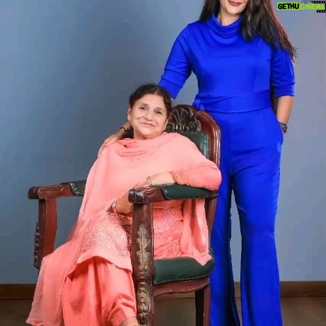 Neha Saxena Instagram - My one and only True Love β€οΈππ§Ώπ§Ώπ§Ώ My Lifeline My Loveline My Valentine π Maa Mumma Momma Mummy Mommy Darling β€οΈπππππ§Ώπ§Ώπ§ΏβΎοΈ God bless u always ππ§ΏβΎοΈ Annu Saxena πβ€οΈ