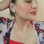 Neha Saxena Instagram - She is the curator of her own life's art and every day she adds a new brushstroke 🎨🖌🎭🎬🖼 ❤️🧿✨️ ✨️ ✨️ ✨️ @nehasaxenaofficial #nehasaxena #godsblessedchild😇 #memyselfandi #lifeisbeautiful #livelovelaugh #art #artist #southindianactress #indiancinema #instapost #instagram #instagrammers #instareels #reelitfeelit #beattheheat #red #color #thursday #iloveuall #godblessusall #gratitude #forever #jaimatadi #om #omsairam🙏 🕉🔱🙏🕉🔱❤️✨️🧿 #reels