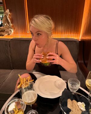 Nell Hudson Instagram - ❤️ Merci beaucoup de nous avoir accueillis ❤️ 
-
-
-
The gorgeous @hoteldesgrandsvoyageurs 
@jpublicrelations