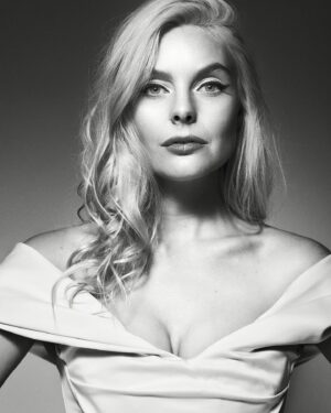 Nell Hudson Instagram - New Year New Pics 📸 thanks to the genius that is @davide_cossu ❤️🙏 
Acting friends - all friends - go and get Davide to take your picture, your eighty-year-old self will thank you for it.
Make up and Hair by @miki.withlove 💞