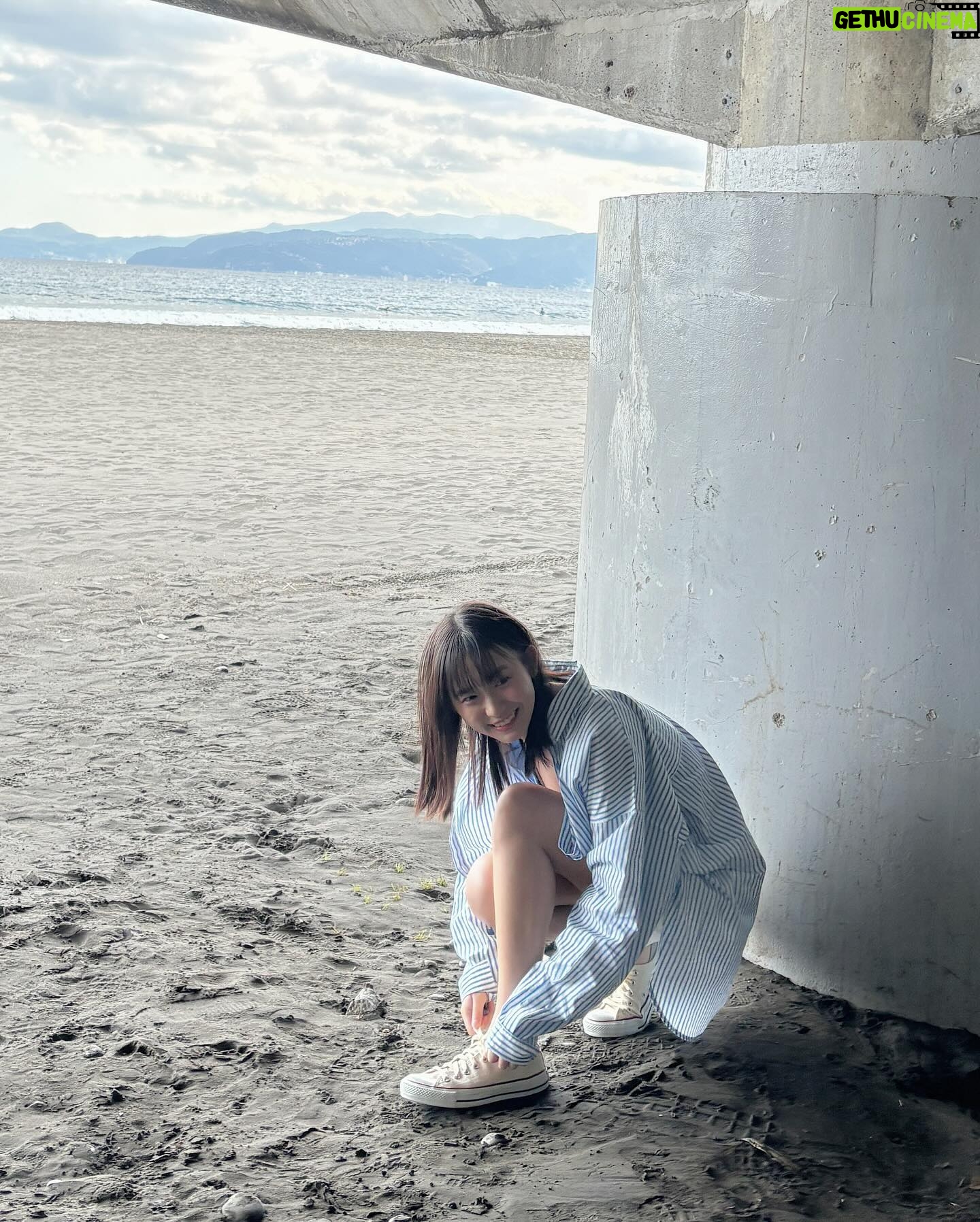 Nene Shida - 15.4K Likes - 見てくれたかな?👀💓
5月24日(金)発売の『FRIDAY』にて
表紙&巻頭グラビアを務めさせていただきました✨
合併号なのでまだまだ発売期間中‼︎💭
ゲットしてくれたら嬉しいです🥰
感想待ってます☺︎