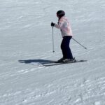 Nerea Camacho Instagram - primera clase con @snowmotion.sierranevada .Me lo he pasado tan bien y mi profe Hugones lo más me ha ayudado un montón sobre todo a ganar confianza. No judgueis estoy aprendiendo y sobre todo pasándolo bien que de eso se trata. 🎿❄️⛷️❤️
