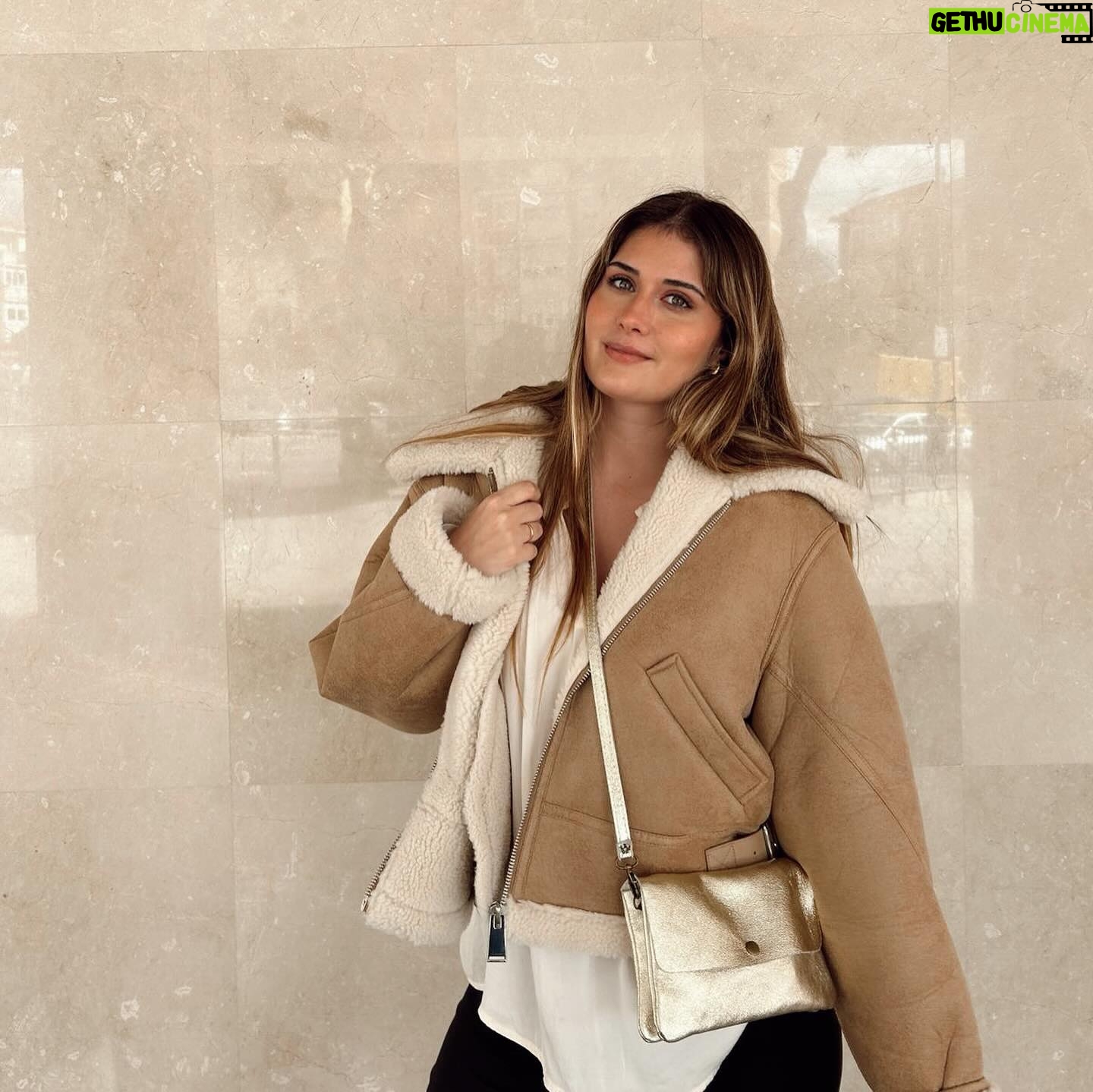 Nerea Camacho Instagram - te atreves o te conformas ?