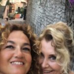 Nergis Kumbasar Instagram - Benim güzel dostum iyi ki hep yanımdasın,tüm sevdiklerinle nice güzel,sağlıklı,mutlu,bereketli yaşlar diliyorum @enderowski 🍀🌈🙏🏻