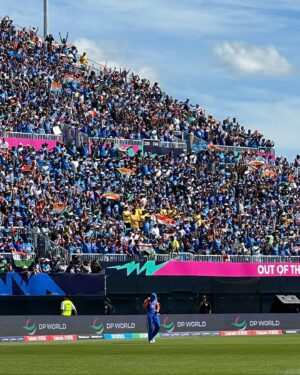 Neroli Meadows Instagram - India v Pakistan in NYC - wow!

What an incredible experience. Congratulations to everyone involved who made that a huge success. A life experience I never thought I’d have!!!