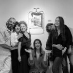Neslihan Arslan Instagram - Ayşem’imizin sergisi 21 Mayıs’a kadar @galleryinnistanbul ‘da ✨ Arkadaşlık şahane bir şeydir 🖖🏿🤍
