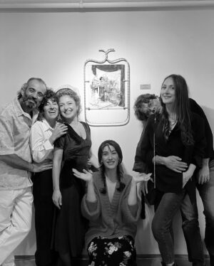Neslihan Arslan Instagram - Ayşem’imizin sergisi 21 Mayıs’a kadar @galleryinnistanbul ‘da ✨

Arkadaşlık şahane bir şeydir 🖖🏿🤍