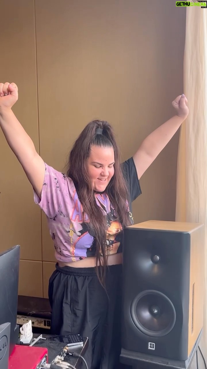 Netta Instagram - My 4 am drunk in a taxi song is coming outtt