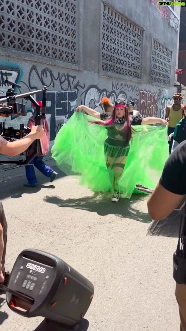 Netta Instagram - I want to give extra special thanks to everyone and everybody involved in the EVERYTHING music video shoot !!! 🌈❤️🩹 Director Katie Paul @ktpaul EP Evan Brown @evannmbrown EP Dave Gelb @allthedave Producer Jagger Corcione @burberryboxers PM Aili Nicholson aili.nicholson 1st AD Nick Sossi Romano @nsossiromano Truck PA Veronica Boscia @veronica_kate823 PA Bryce Hauman @brycehauman PA Sam Perelman @sam.perelman PA Shaun Goodman @shaunrgoodman Director of Photography Dan Kennedy 1st AC James Regan @yams_r_ 2nd AC Laura Eraud @Snoufy18 B-Cam Operator Matt Cooney @_mattcooney_ Gaffer / Key Grip Luis Uchoa Chavez @luis.key.light Choreographer Soraya Lundy @solundy Dancers Make Up Touch Up Amber Mcintosh @amburrglamour Casting Director (Skaters) - Milton @holat.nyc Site Rep - Holding Location (Giggster) Dmitry Dancers: Aiyr Pitchford @aiyrthealien_ Becca Robinson @itsbexrobinson Burn Baby @burnbabygocrazy LJ Bologna @ljbologna_ Nick Kim @xnickkim Rich James @richrich9 Tiffany Rae @tiffanyraebeast Ms.Wy @wynizzlefoshizzle Skaters: Aaron Warner @acel1ght Dani Balanta @dbr.6699 Edgar Benitez @edgar.b Natachi Esquivel @maadulampazham Artist Team: Netta Stylist Itay Bezaleli @itay_bezaleli Netta Wardrobe Coordinator / Dancers Styling Lenny Barnes Jr @lennybarnesjr Wardrobe Asst. / Dancers Styling Joseph Ficarrotta @joeyfic_ Hair Rachel Polycarpe @rachelpolycarpe Make Up Emi Koizumi @Emikoizumi Editor Katie Paul @ktpaul AE Philip Thompson @pntjr Color Elias Nousiopoulos @eliascolors Label Team: Milo Pacheco Steve Greenberg Francesca Boerio Ari Kantorowitz Sydney Street My MGMT: Janis Shen Nadav Gesundheit