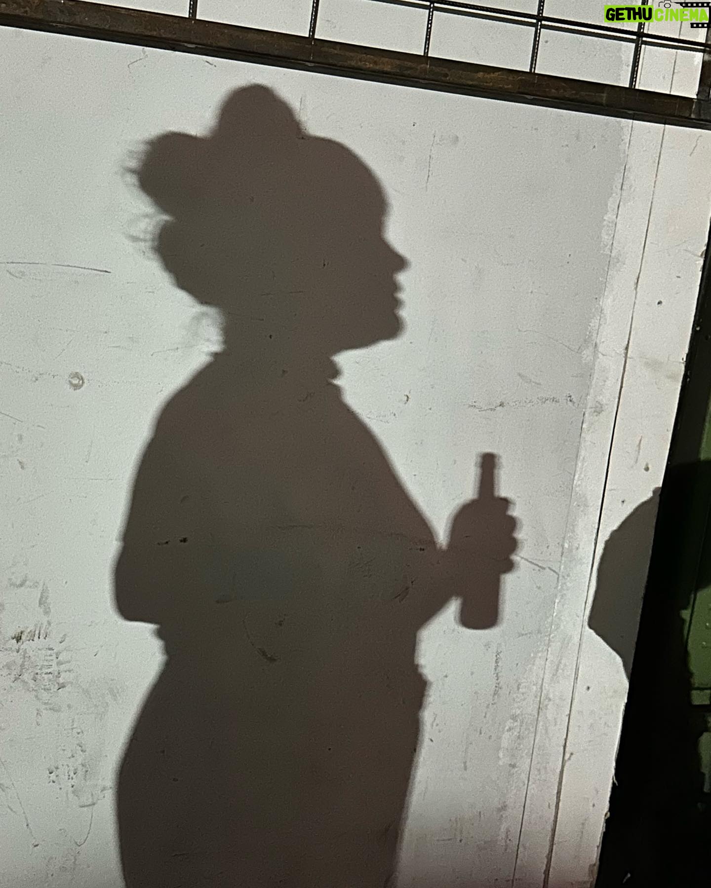 Netta Instagram - LONDON !!! AMSTERDAM !!! BERLIN !! COLOGNE!! Thank you for allowing me to live my dream. Thank you for the energy for months to go. I had the most special authentic good hearted people screaming the lyrics with me and I couldn't be more happier. Did you like the shows?! π§π©΅