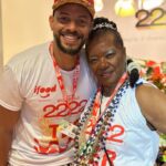 Neusa Borges Instagram - Encontros com pessoas queridas, que a última noite de carnaval em #salvador nos proporciona. 📷 @priborges021 #neusaborges #expresso2222