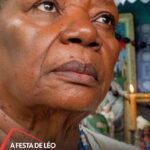 Neusa Borges Instagram - #Novidades | Hoje (01), é o #DiadoTrabalhador e nada mais satisfatório para mim do que anunciar que, dia 23 maio, mais um trabalho meu chega às telas dos #cinemas. E vou lhe dizer o elenco, a direção e a produção é talentosíssima!!! Vamos lotar as salas dos cinemas, conto com vocês. Beijos!! #Repost @globofilmes with @use.repost ・・・ Mermão, o elenco de #AFestaDeLéo, primeiro filme do grupo Nós do Morro, tira onda! Sente a pressão: #ArthurFerreira, #JonathanHaagensen, #CintiaRosa, #NeusaBorges, #JuanPaiva, #BabuSantana, #RobertaRodrigues, #MarcelloMeloJr, #ThiagoMartins... O bonde é pesado! Ao todo, são 47 personagens, a maioria deles interpretada pela galera formada no celeiro de talentos da favela do Vidigal, no Rio de Janeiro. O filme, que chega aos cinemas dia 30 de maio, mostra a confusão que rola quando, às vésperas da primeira festa de aniversário do menino de 12 anos, Rita, a mãe, descobre que a grana juntada a duras penas foi roubada. Papo reto: geral vai adorar! #AFestaDeLeo #filme #nósdomorro #cinema #filmebrasileiro #filmenacional #GloboFilmes