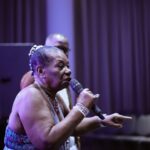 Neusa Borges Instagram – Neusa Borges (@neusaborgesoficial), ícone da teledramaturgia com mais de 60 anos de carreira, uma verdadeira lenda viva que continua a iluminar nosso cenário cinematográfico! Sua participação no DiALAB Festival não só enriquece nossos corações, mas também destaca a importância de reconhecer e exaltar aqueles que abriram portas e seguem abrilhantando para inspirar a nova geração.

O DiALAB Festival 2023 é uma realização da Produtora Portátil, e na edição deste ano conta com patrocínio da Prefeitura de Salvador, através do Salcine, programa da Secretaria Municipal de Cultura e Turismo para fomento do setor audiovisual da cidade; do Selo Revolta, da produtora Volta Filmes; da Conspiração; e apoio do Projeto Paradiso e da Embaixada da França no Brasil.

#DiALABFestival #PlataformaDiALAB #DiALAB #AudiovisualNegro