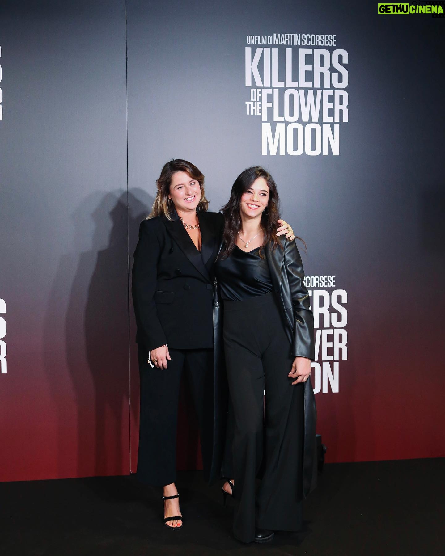 Neva Leoni Instagram - È un film lungo? Sì. È un film splendido? Sì. Poi io lo vado a vedere con @michelagiraud che, voglio dire, è già un’esperienza straordinaria di suo…