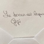Neva Leoni Instagram - La chiusura del @globetheatreroma è stata un brutto colpo, ma la possibilità di vederlo demolito è veramente raggelante. Spero che l’amministrazione trovi una soluzione che permetta di tenere vivo questo straordinario teatro e la memoria del meraviglioso uomo che l’ha amato più di tutti. Nelle story troverete il link alla petizione per dire no all’abbattimento del Globe♥️