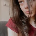 Neva Leoni Instagram - Riassunto di una settimana da infermierina per un meraviglioso uomo febbricitante ♥️🤒 (Ho messo le arance sull’albero)