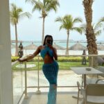 Neverly Paris Instagram - Sorry mum I’m in Dakar 🩵