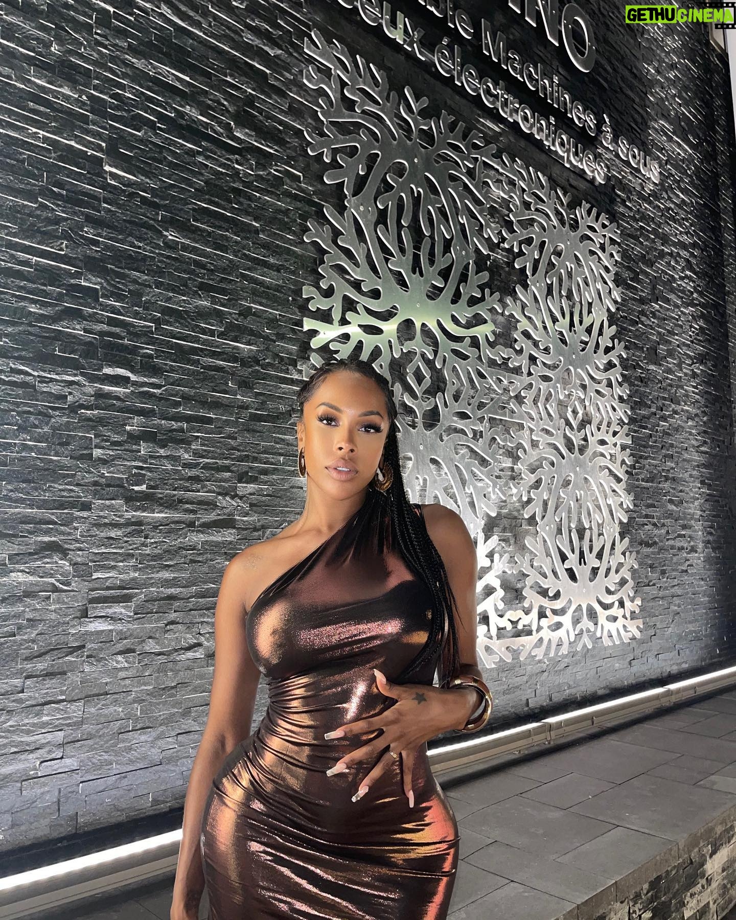 Neverly Paris - 17.2K Likes - Life is good š«¶š¾ dress by @egoofficial