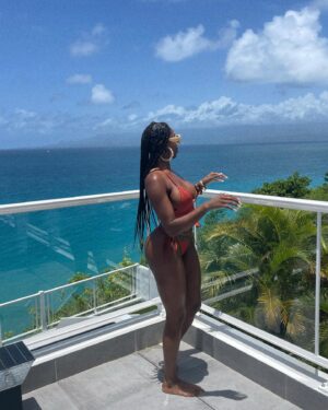 Neverly Paris Instagram - Welcome to Guadeloupe 🌺 ( swimwear by @prettylittlething )