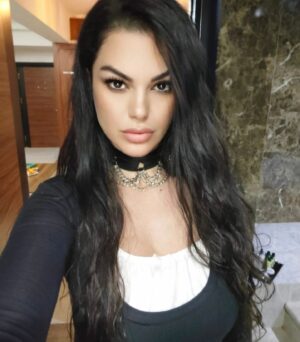 Nez Instagram - Look deeper I'm an extension seeker 🖤🤘