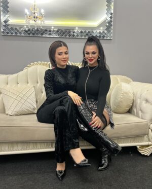 Nez Instagram - Süslü Çiçeğimmm ❤️ Çok ❤️
Bu ikiliye dikkat edelim .. 🥰
Canımmmmmm NEZOM 😍