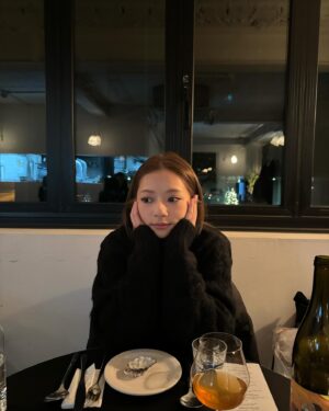Ng Ka Yan Instagram - eat with me tonight ?
