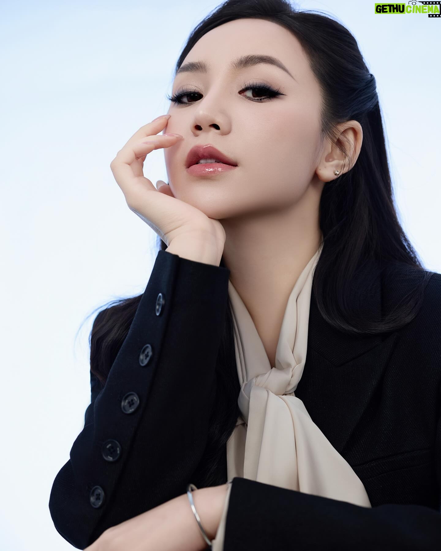 Nguyễn Quỳnh Instagram - Muôn kiếp nhân sinh🦋