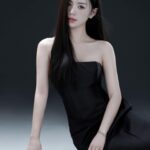 Nguyễn Quỳnh Instagram - Là hoa là sương hay là gió🌸🦋🦋🦋