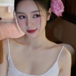 Nguyễn Quỳnh Instagram - Anh càng cưng chiều - thì e càng ưng nhiều🌸🌸🌸🦋❤️🦋