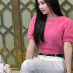 Nguyễn Quỳnh Instagram – Trúc xinh trúc mọc đầu đình….em xinh em đứng một mình kệ em!🤭🦋🦋🦋
