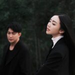 Nguyễn Quỳnh Instagram – Mình à sao đôi ta lại chẳng xuất phát đi chung một chuyến ga đời,
Đã lỡ biết trước câu chuyện yêu không vui,
Thứ lỗi cho tôi không thể đợi lúc gặp người,
Đành hẹn nơi khác nhé🦋